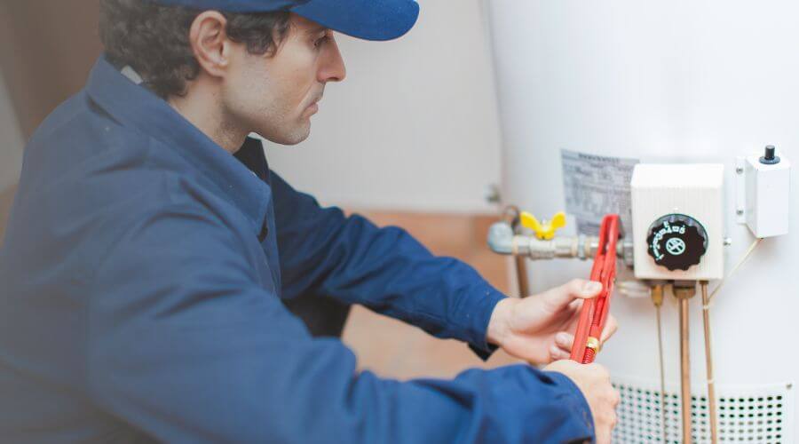 Expert burst pipe repair services in North Olmsted, OH